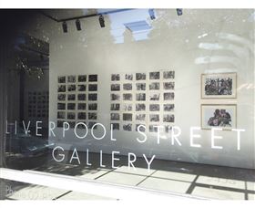 Liverpool Street Gallery - Attractions Melbourne 0