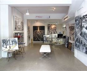 Mark Hanham Gallery - Attractions Melbourne 0