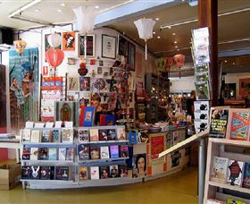 Ariel Books - Attractions Melbourne 0