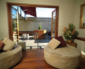 Marlborough Hotel - Attractions Melbourne 3