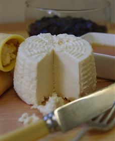 The Cheesemaking Workshop Sydney - Attractions Melbourne 5