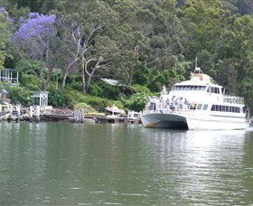The Riverboat Postman - Attractions Melbourne 0