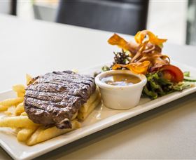 Windsor RSL - Attractions Melbourne 1