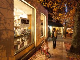 Matilda Bookshop - Attractions Melbourne 2
