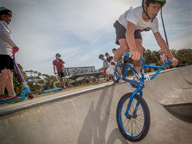 Yankalilla Lions Youth Park - Attractions Melbourne 0