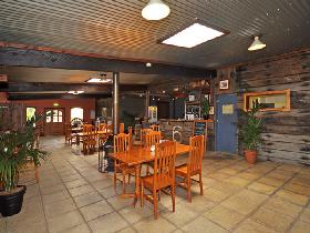 Currency Creek Winery And Restaurant - Attractions Melbourne 2