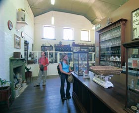 Boulder Pharmacy Museum - Attractions Melbourne 2