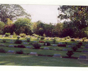 Adelaide River War Cemetery - Attractions Melbourne 2
