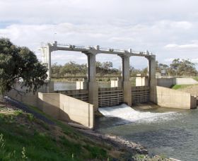 Hay Weir - Attractions Melbourne 0