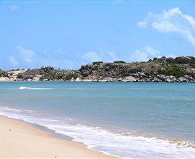 Dhamitjinya (East Woody Island) And Galaru (East Woody Beach) - Attractions Melbourne 0