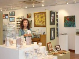 Kuranda Arts Cooperative Gallery - Attractions Melbourne 1