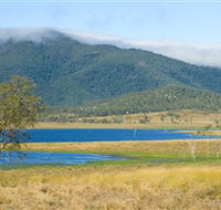Lake Elphinstone - Attractions Melbourne