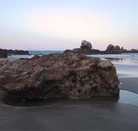 Smalleys Beach - Attractions Melbourne