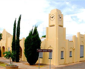 Moree Heritage And Art Deco Guided Walk - Attractions Melbourne 1