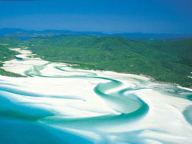Whitehaven Beach - Attractions Melbourne 0