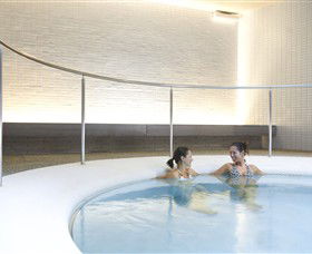Hepburn Bathhouse & Spa - Attractions Melbourne 5