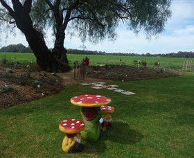 Rich Glen Olives - Attractions Melbourne 4