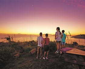 Bushwalking On Keswick Island - Attractions Melbourne 3