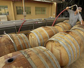 Charles Sturt University Winery Wagga Wagga - Attractions Melbourne 1