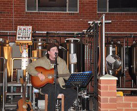 Thirsty Crow Brewery - Attractions Melbourne 4