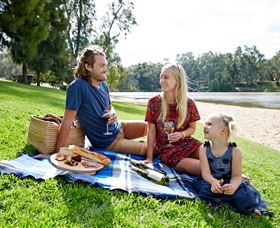 Wagga Beach - Attractions Melbourne 0