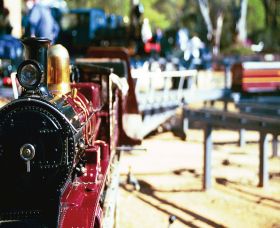 Willans Hill Miniature Railway - Attractions Melbourne 1