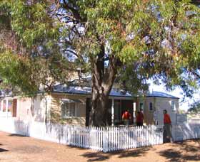 Australian Inland Mission Hospital - Attractions Melbourne 0