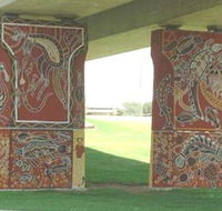 Cowra Bridge Pylons - Attractions Melbourne