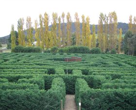 Brookfield Maze - Attractions Melbourne 0