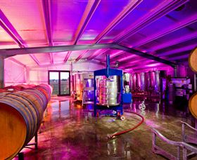 Short Sheep Micro-Winery - Attractions Melbourne 0