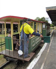 Alexandra Timber Tramway - Attractions Melbourne 0