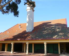 Incinerator Gallery - Attractions Melbourne 0