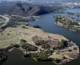 Lindsay Pryor National Arboretum - Attractions Melbourne 0