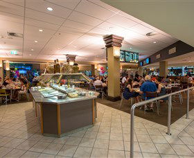 Hellenic Club Of Canberra - Attractions Melbourne 2