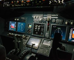 Jet Flight Simulator Canberra - Attractions Melbourne 2