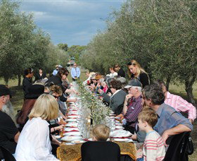 Whispering Brook - Attractions Melbourne 3