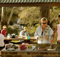 Apsley Falls picnic area - Attractions Melbourne