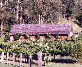 Undercliff Winery And Gallery - Attractions Melbourne 0