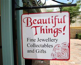 Hunter Valley Gardens Shopping Village - Attractions Melbourne 6