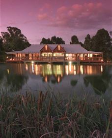 Tamburlaine Organic Wines - Attractions Melbourne 2