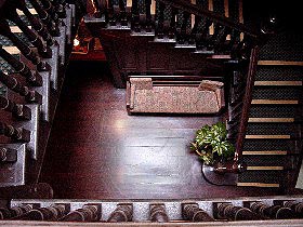 Brass Monkey - Attractions Melbourne 1