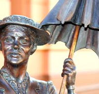 Mary Poppins Statue - Attractions Melbourne
