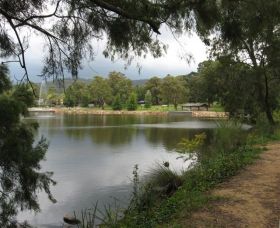 Lake Alexandra Reserve - Attractions Melbourne 0