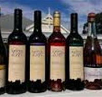 Camyr Allyn Winery - Attractions Melbourne