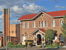 Ipswich Antique Centre - Attractions Melbourne 1