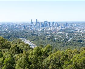 Brisbane Lookout Mount Coot-tha - Attractions Melbourne 1