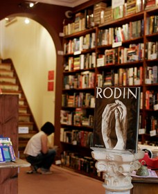 Sappho Books, Cafe And Wine Bar - Attractions Melbourne 3