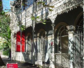 Ann Snell Gallery - Attractions Melbourne 0