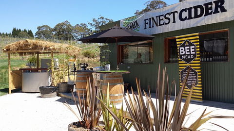 Artemis Wines - Attractions Melbourne 5