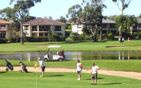 Emerald Downs Golf Course - Attractions Melbourne 1